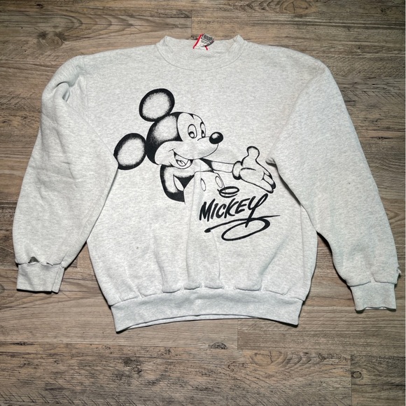 designs Sweaters - Vintage Mickey Mouse Disney Design Large Gray Sweatshirt Sweater USA Made